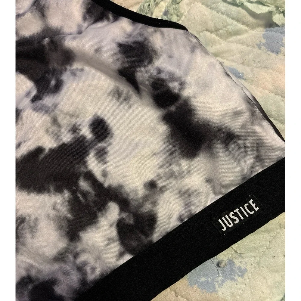 Justice Oh So Soft Black & White Tie Dye Longline Sports Bra, Girls XL/38‎